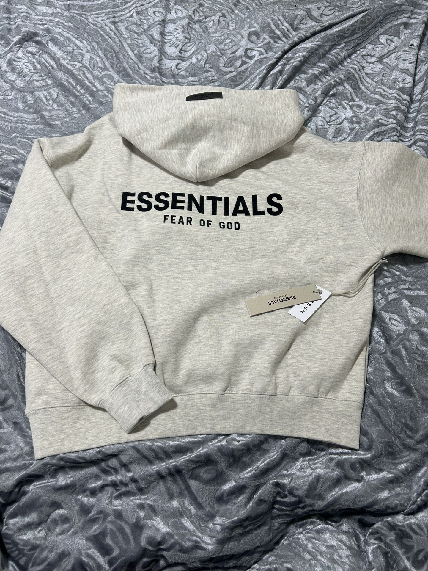 Essentials SMALL hoodie