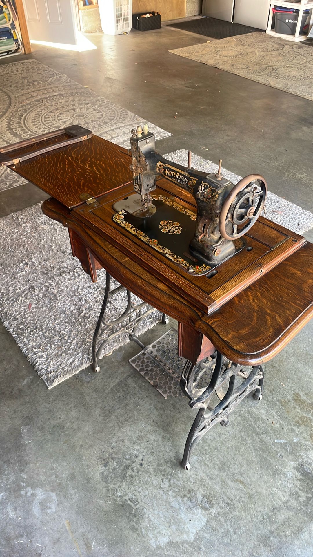 White rotary sewing machine