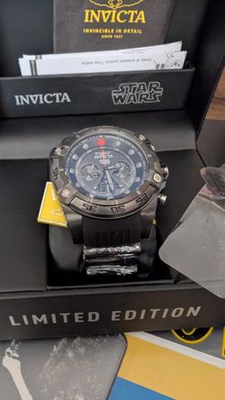 Star Wars Darth Vader.  INVICTA NOS