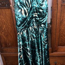 Women’s Formal Dress
