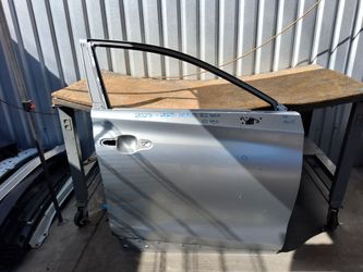 2023-2024-2025 LEXUS RZ300E RIGHT SIDE FRONT DOOR OEM USED #12335