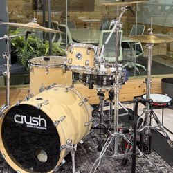 Crush Eminent Drum Set