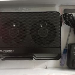 Thermaltake Max 5G Active Cooling Hard Drive Enclosure with Two 80mm Blue LED Fans USB 3.0 5.0Gbps with original box