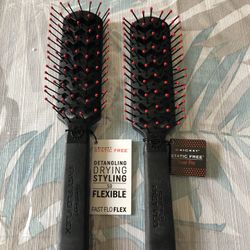 Cricket Fast Flo Detangling Style Hairbrush - Lot Of 2, NEW.  