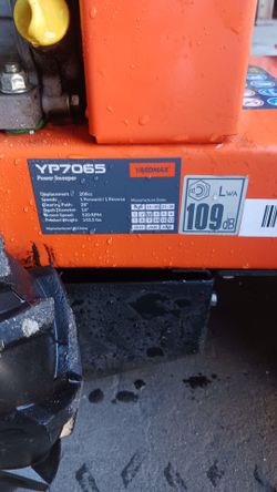 Yardmax YP7065 power sweeper