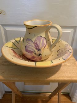 Ceramic bowl & pitcher 15”  made in Italy 