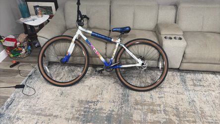 29’ wheelie bike