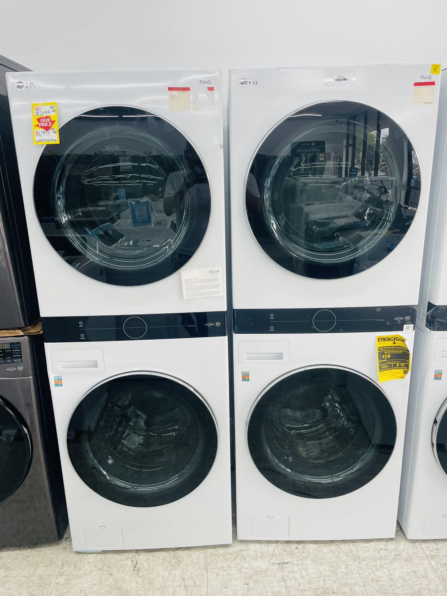 🔥🔥27” LG Washer And Dryer Combo 