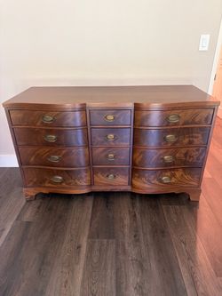 Free Dresser