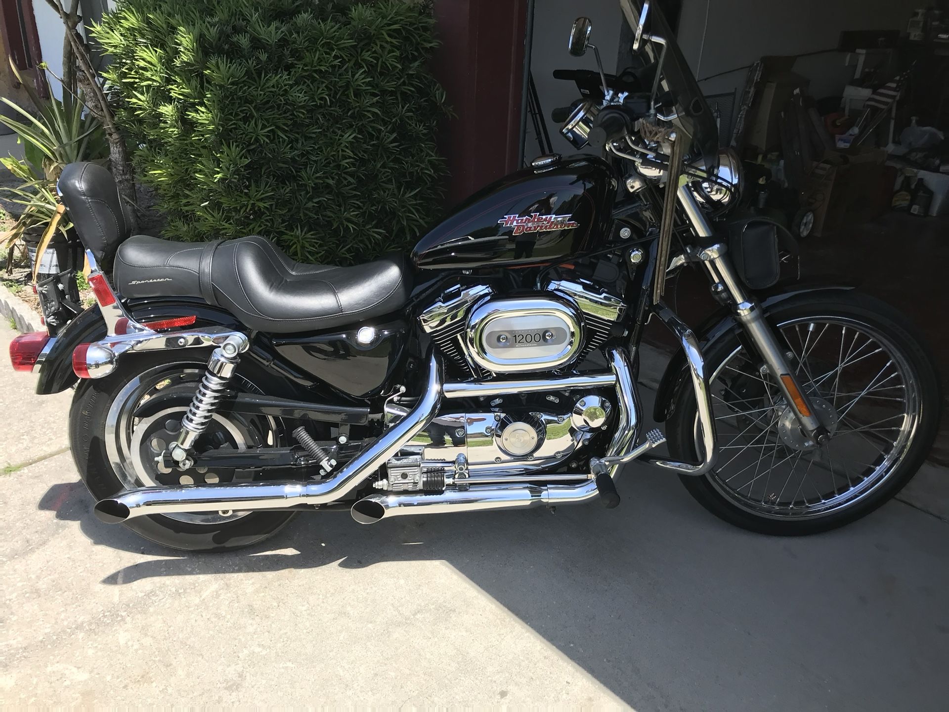 Harley Davidson Sportster. Black, 1200 Xlc