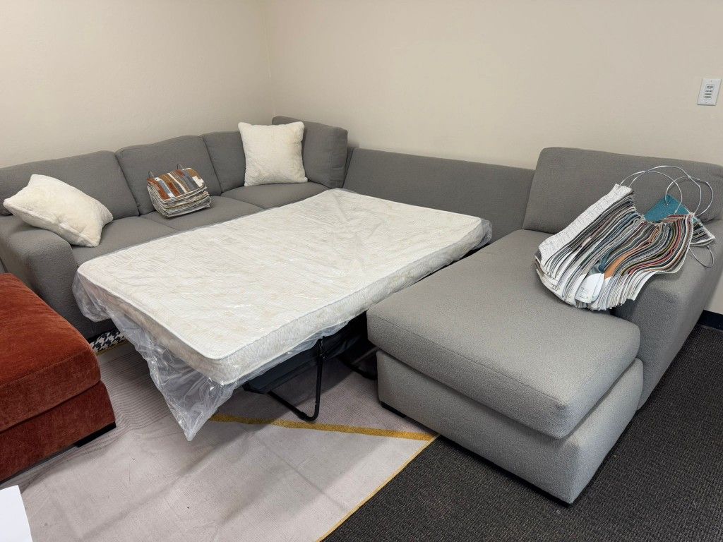 NEW 🦋$10 Down Payment Finance 🦋 Beautiful Sleeper Gray Sectional 🦋 Color and Model Options Available 🦋