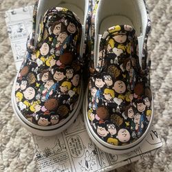 Peanuts Baby Vans Size 7.5