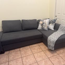 Pull out couch