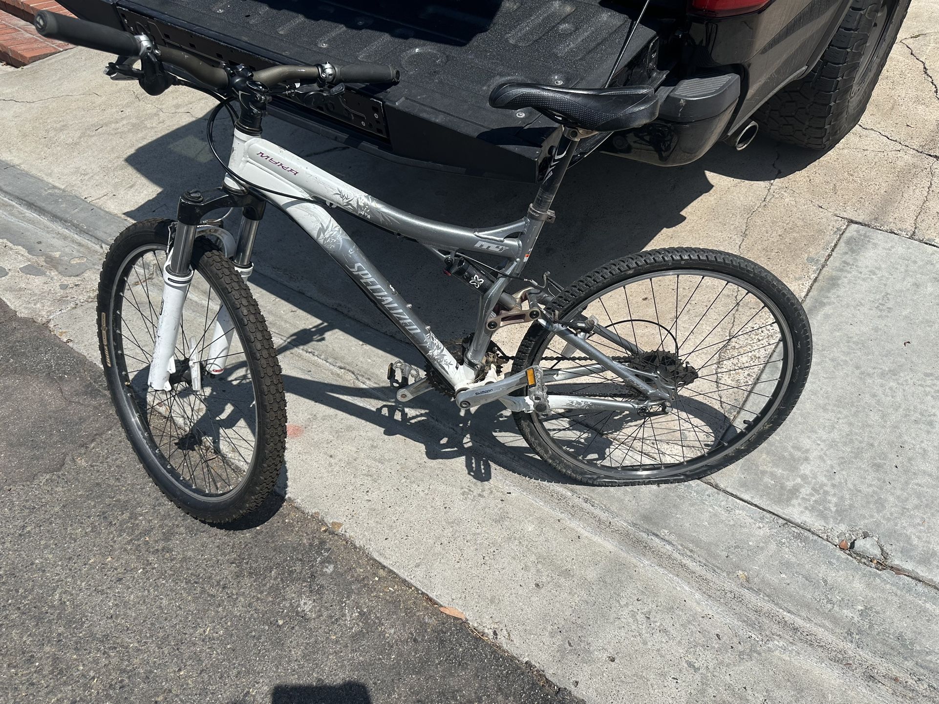 Specialized Mountain bike