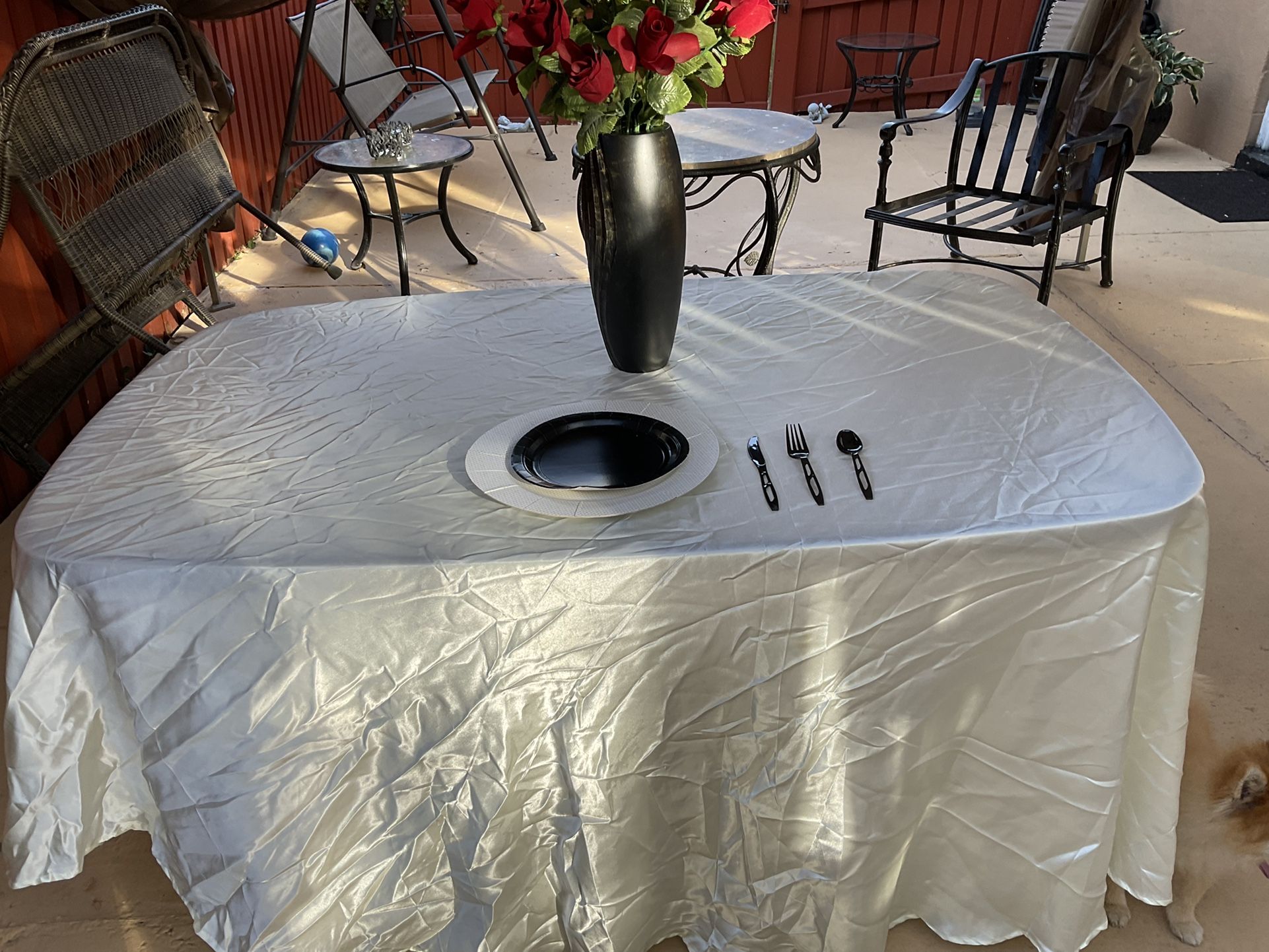 Lovely Satin Tablecloths 12