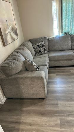 Gray Fabric L-Shaped Sectional Sofa