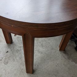 Round End Table