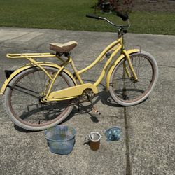 Women’s Huffy Nel Lusso Classic Cruiser Bike with Perfect Fit Frame - Yellow - 26"