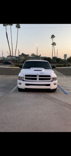 Dodge ram srt hood 1(contact info removed)