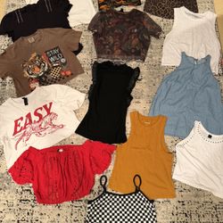 Women’s Clothing Shirts Medium And Large Lot Bundle 