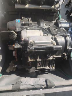 1052cc inline 4 Kawasaki engine