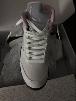 Brand New 5 Soft Pink