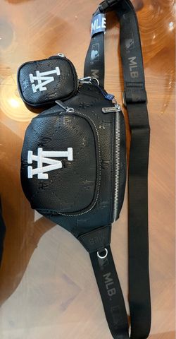 Dodger fanny pack