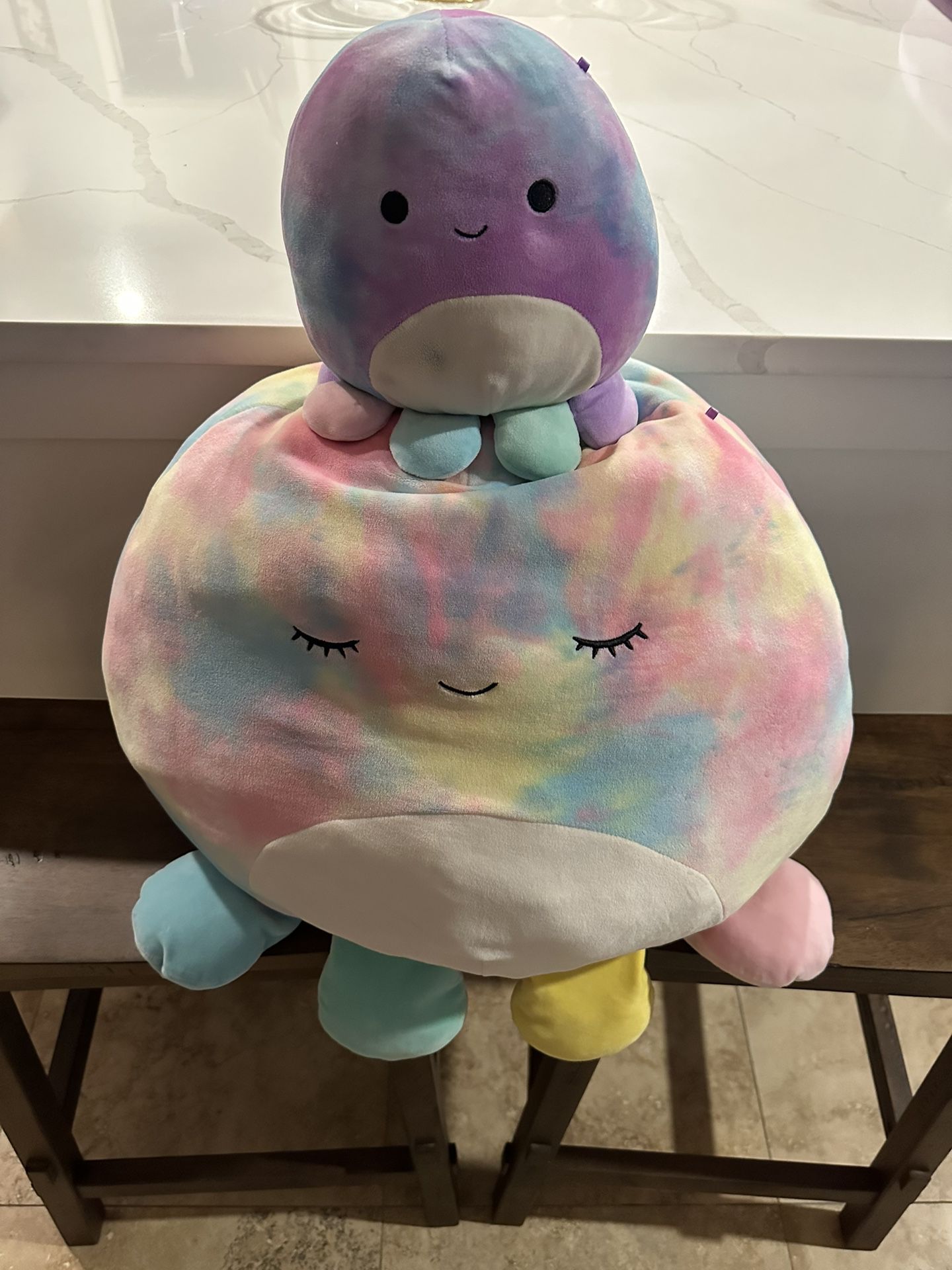 2 Squishmallows - Giant And Small Octopus
