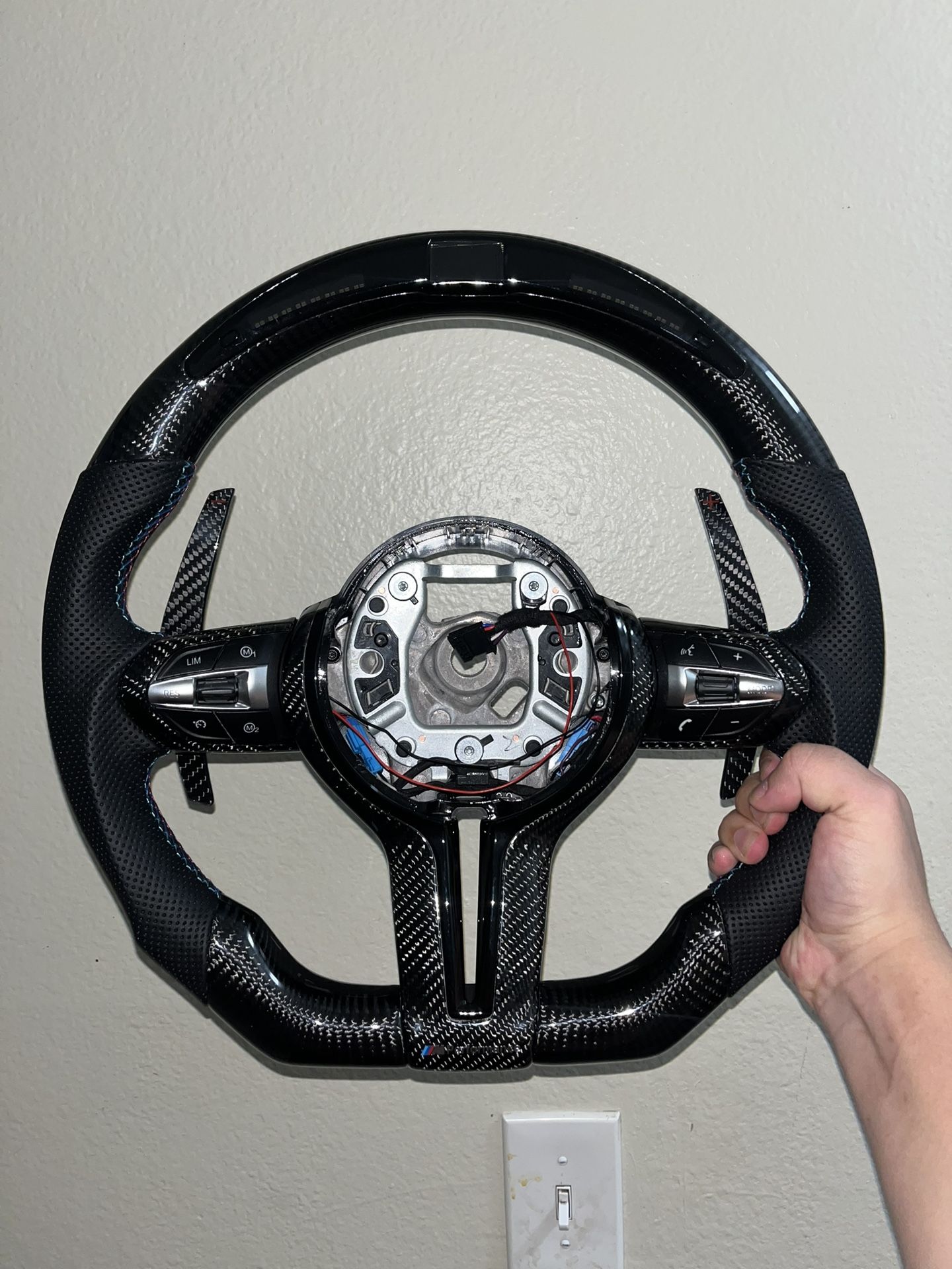 carbon fiber steering wheel