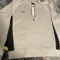 WMNS NIKE Therma-fit Large Grey 1/4 Zip Turtle Neck Jacket