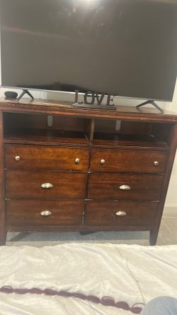 Matching Dark Cherry/Brown Bedroom Dresser Set + Mirror & TV Chest