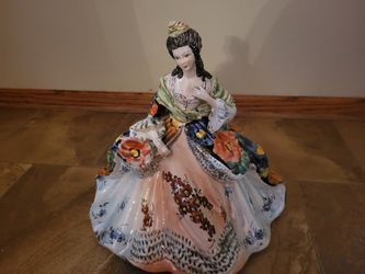 Italian Porcelain Table Accent