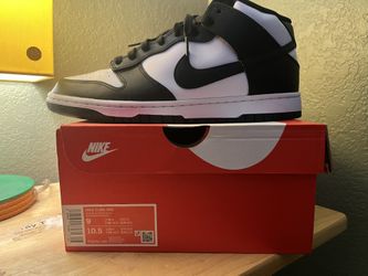 Nike Panda Dunk Mids 