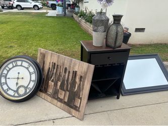 Bedroom/living room furniture