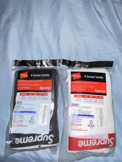 Supreme/ Hanes boxer briefs