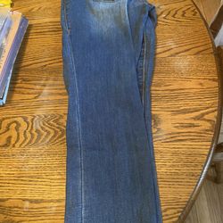 Women’s Dark Wash True Religion’s 