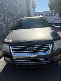 2005 Ford Explorer