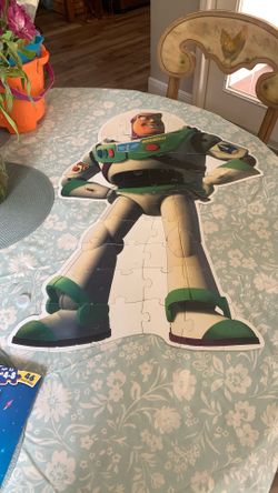 Toy Story 2, Buzz Lightyear, 3’ Tall $5