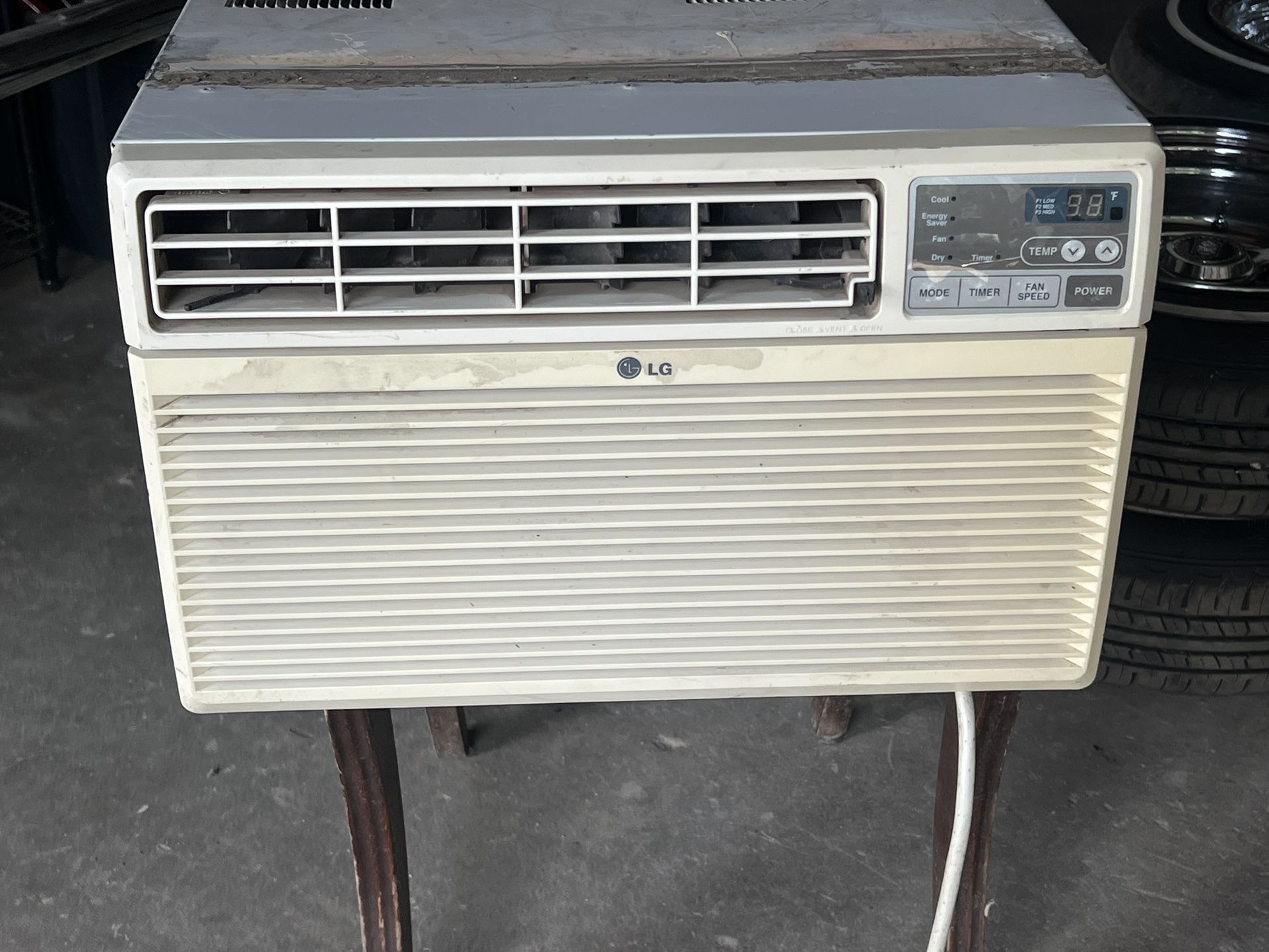AC Unit
