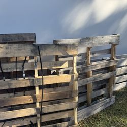 Wood Pallets Free