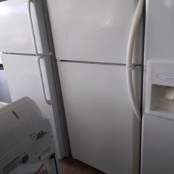 Frigidaire Apartment Sizes Refrigerator Used 