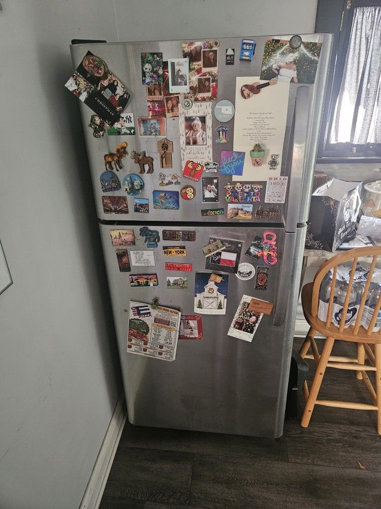 Refrigerator