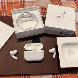 Pristine AirPods Pro 2nd Gen USB-C – Barely Used - 100 Bucks OBO