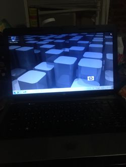 hp 15 inches i3 Processor. 4 GB memory ram 360 GB hardrive