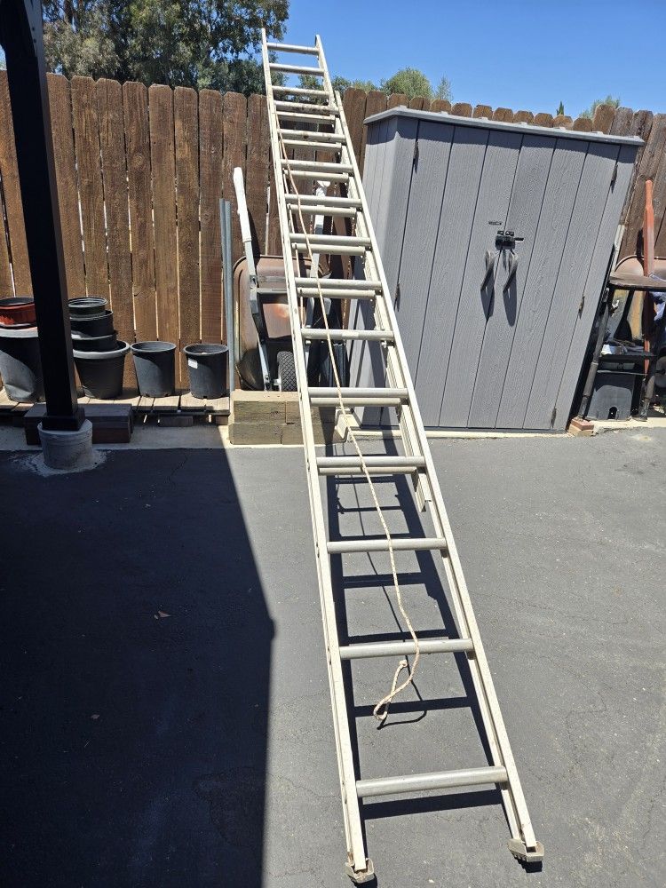 Werner 24' aluminum type II extension ladder