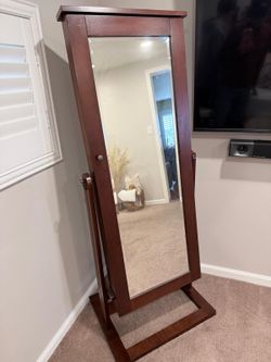 Cheval Jewelry Mirror with Pinboard ~ Walnut