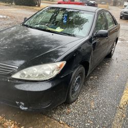 Parts Car   !!  05 Toyota Camry For Sale  !!