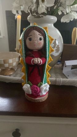 Lupita 23cm