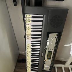 Key Board Yamaha Lights $40
