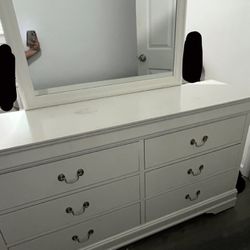 White Dresser And Mirror 